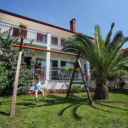 באניולה Apartments Patricia מראה חיצוני תמונה