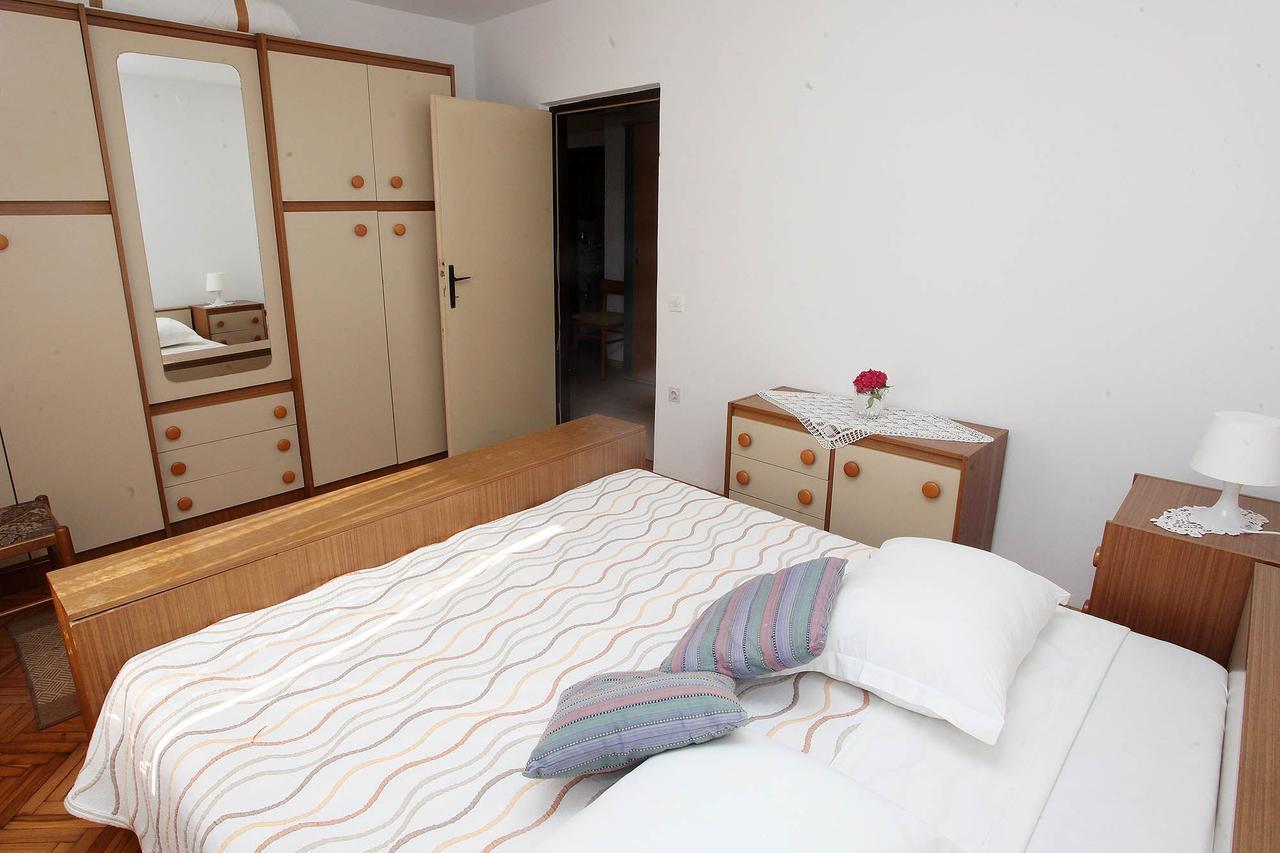 באניולה Apartments Patricia מראה חיצוני תמונה